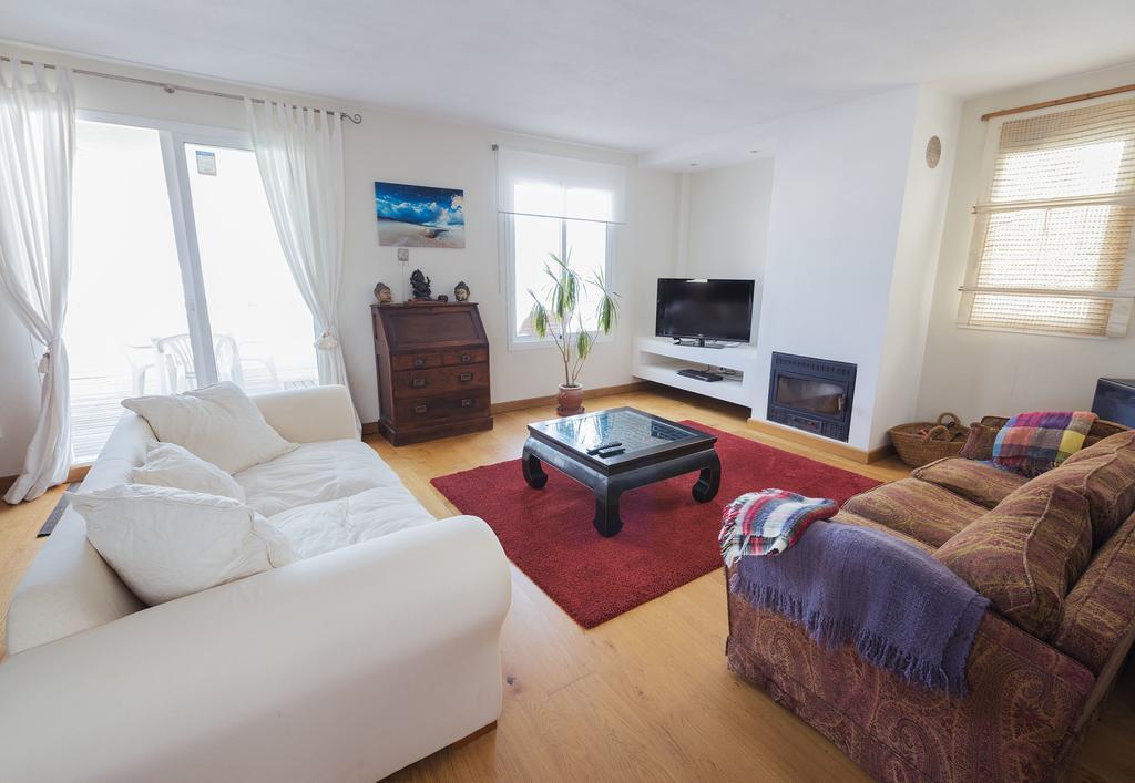 Apartamento Con Terraza Tarifa Exterior photo